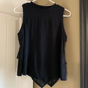 Lululemon black muscle tank size 4/6